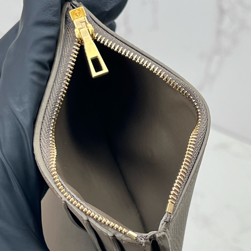 💗香緹國際精品💗 LOEWE 象灰金 三折短夾-9