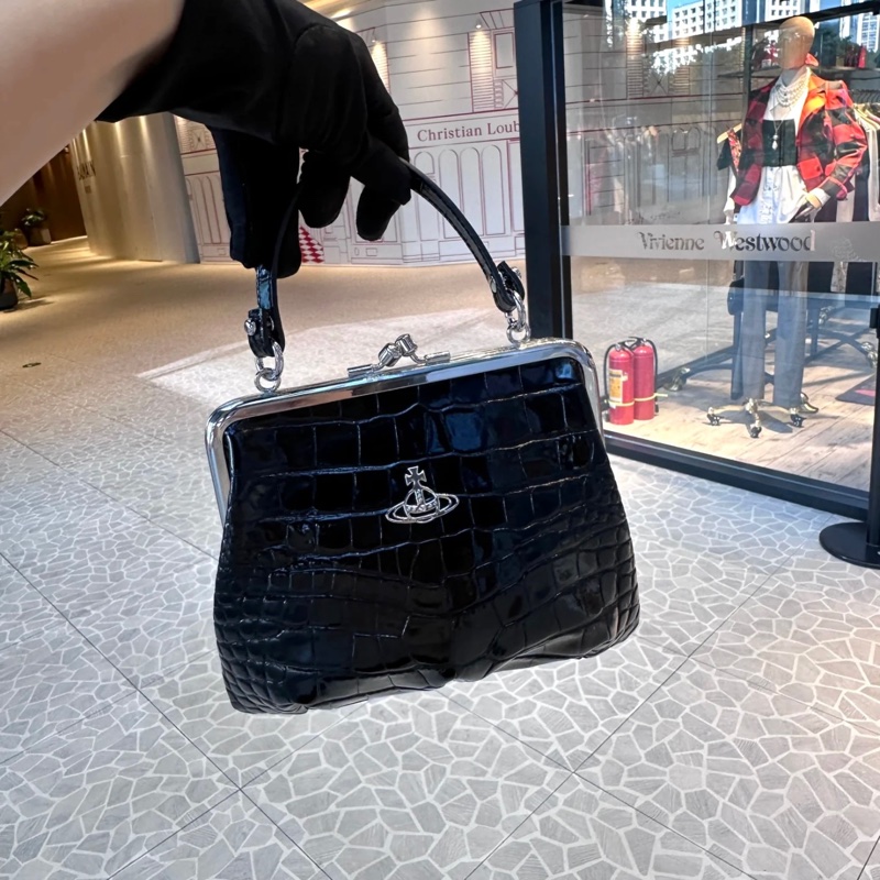 Vivienne Westwood 西太后 鱷魚紋 鏈條 單肩包-0