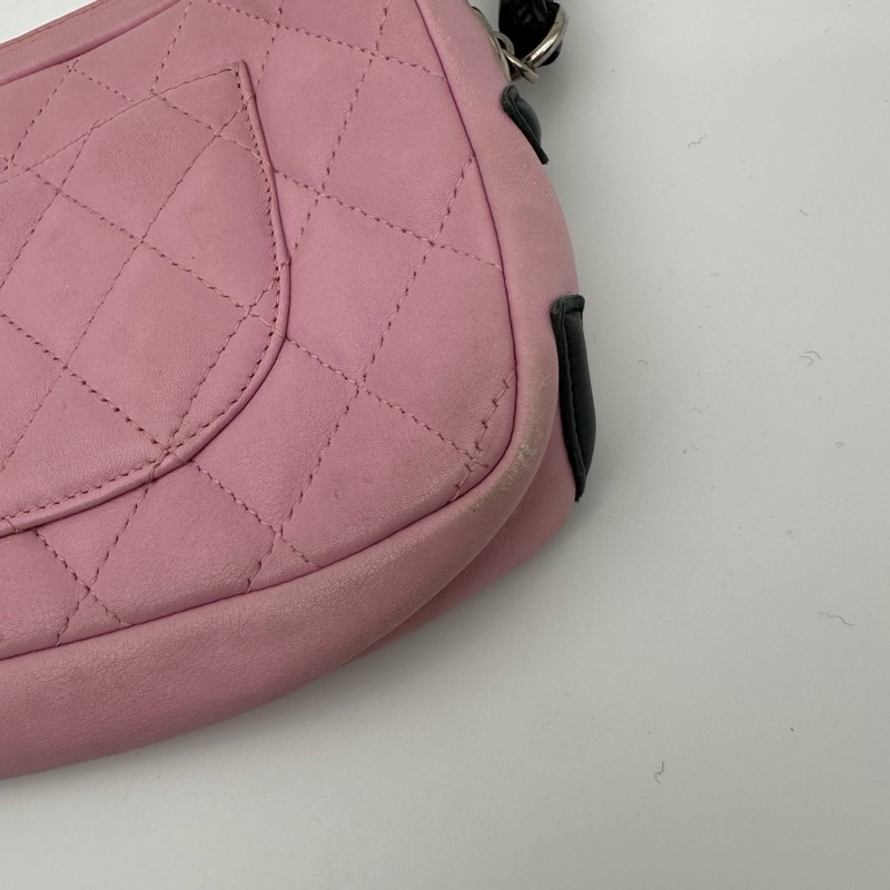 「JL精品代購」 香奈兒粉黑色康鵬mini枕頭腋下包-11