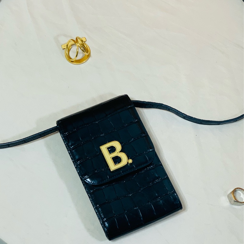 ✨超級質感 近新閒置 Balenciaga巴黎世家新款 黑金大B鱷魚壓紋 手機包/斜背小包-2