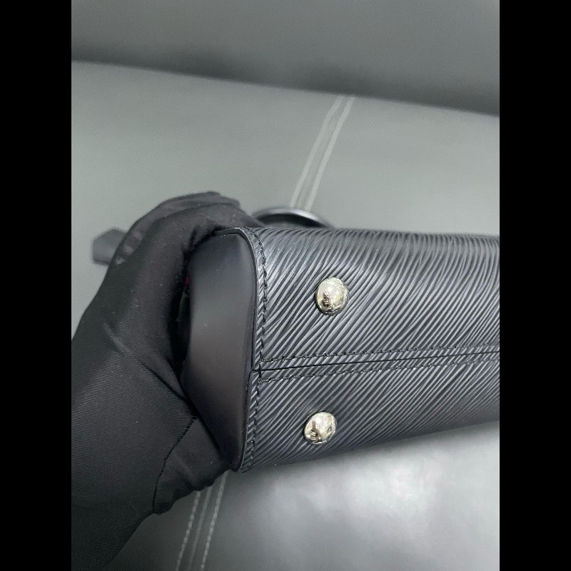 LV 新款 Cluny mini-11