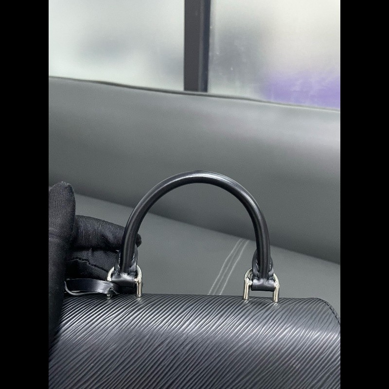 LV 新款 Cluny mini-18