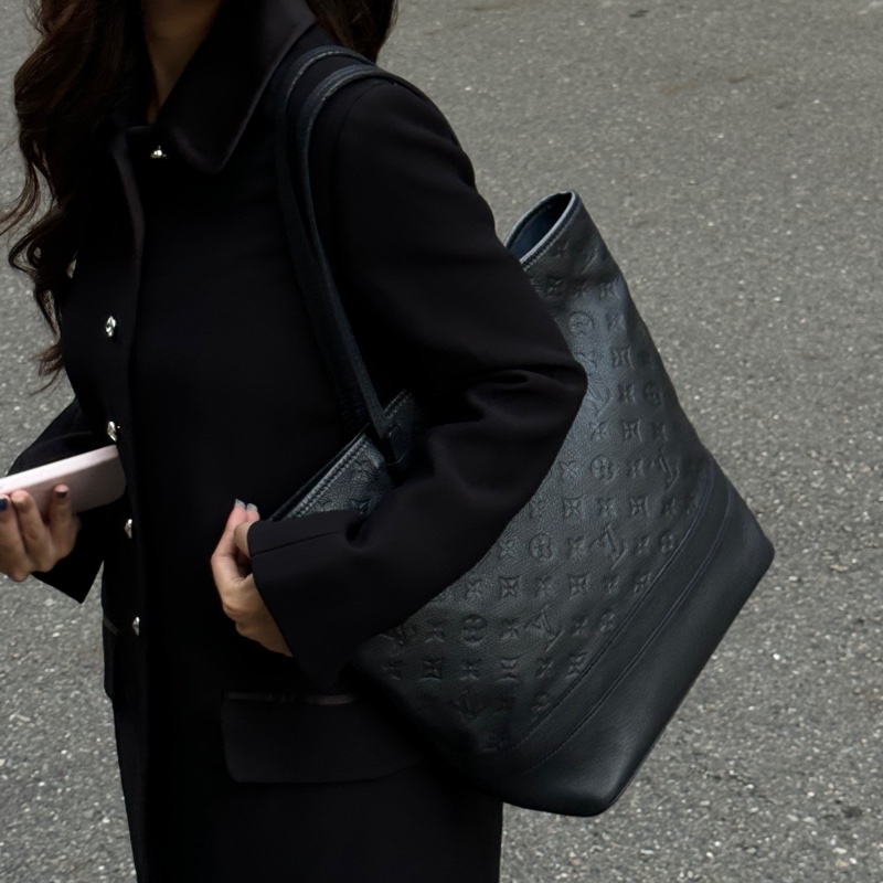 (超稀有⏰) LV 專櫃高級款 全牛皮凱莉釦 托特包👜 專櫃13萬!-4