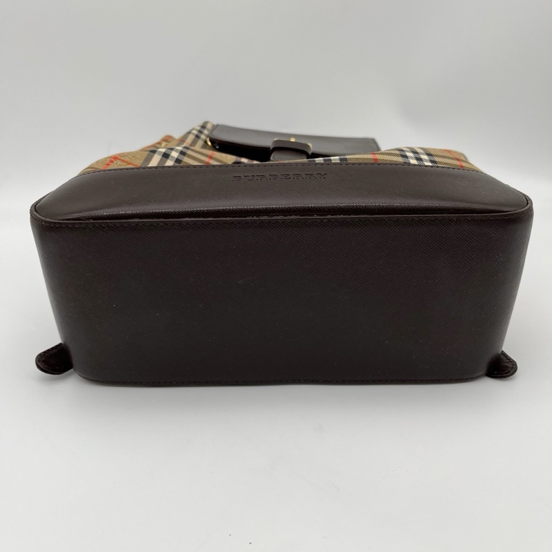 「JL精品代購」 Burberry經典格紋拼皮金牌抽繩雙肩包-11