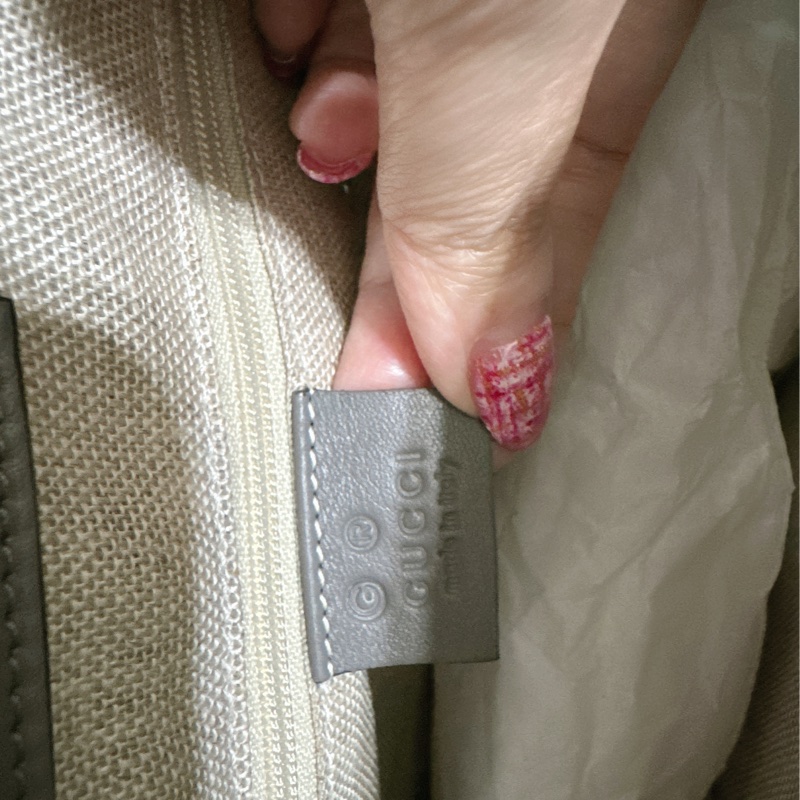 全新 Gucci 手提肩背包 (大象灰）-6
