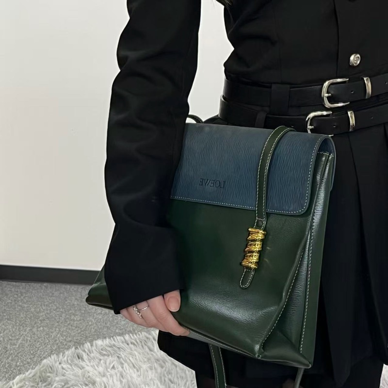 「JL精品代購」Loewe綠藍拼色蛇骨單肩公文包-2