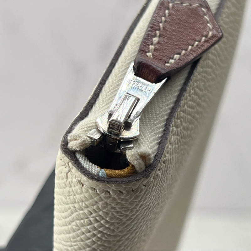 💗香緹國際精品💗🤍Hermes Silk in 絲巾長夾 奶白色🤍-4