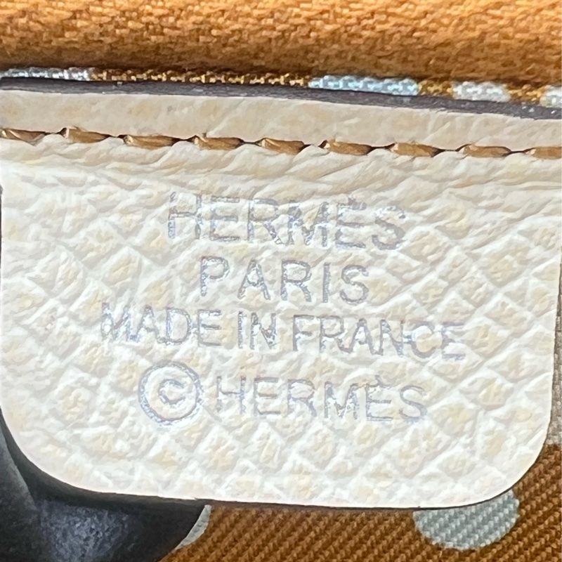 💗香緹國際精品💗🤍Hermes Silk in 絲巾長夾 奶白色🤍-11