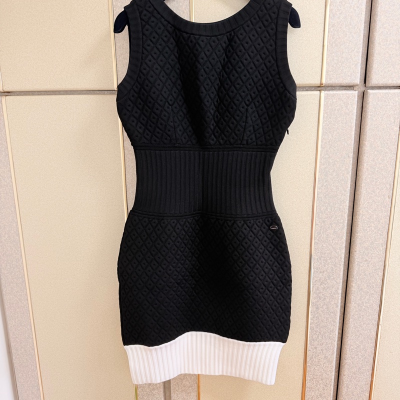 全新Chanel香奈兒正品黑白配色菱格紋經典款洋裝 38號-7