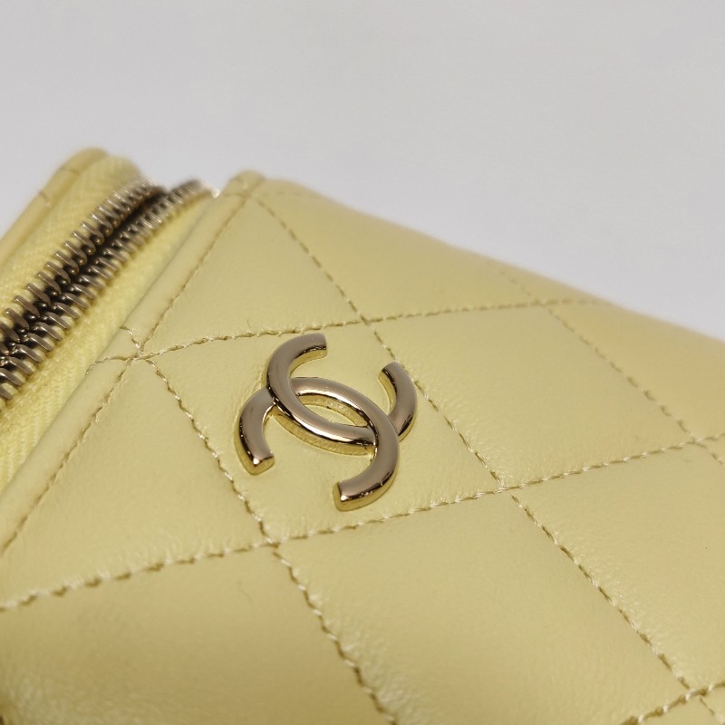 Chanel Vanity Case羊皮純色菱格絎縫雙C標識單肩包斜挎包-10