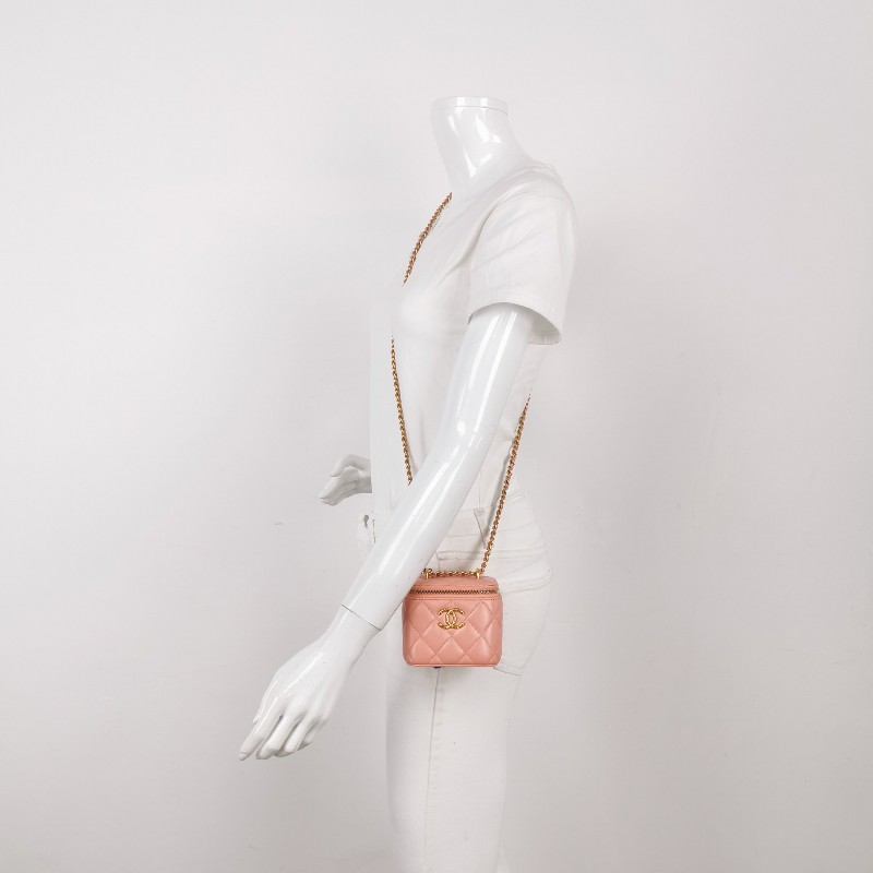 Chanel Vanity Case羊皮純色菱格雙C標識斜挎包單肩包-1