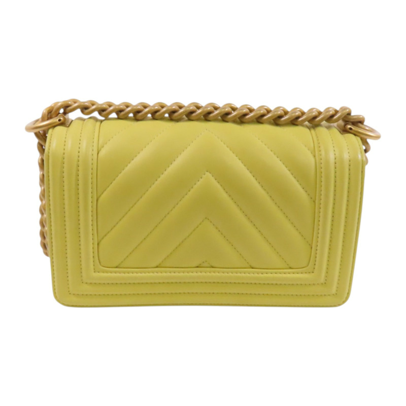 CHANEL 羊皮皮革Boy Chanel 20金扣鏈帶肩背袋-1