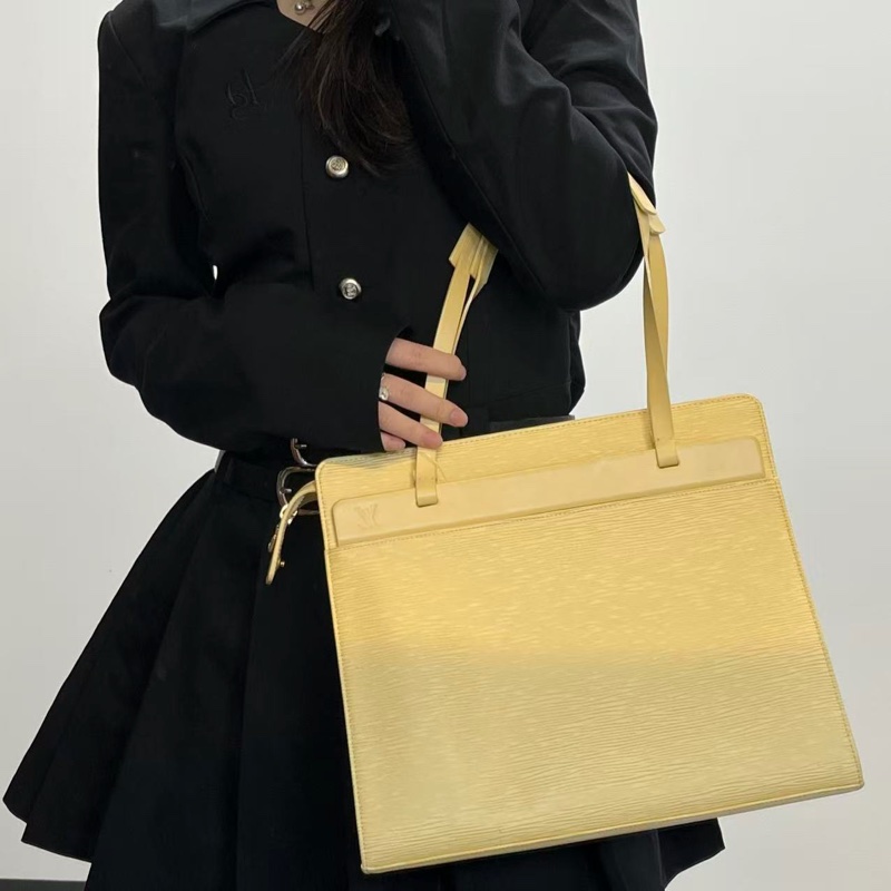 「JL精品代購」Lv小雞黃水波纹單肩托特包-1