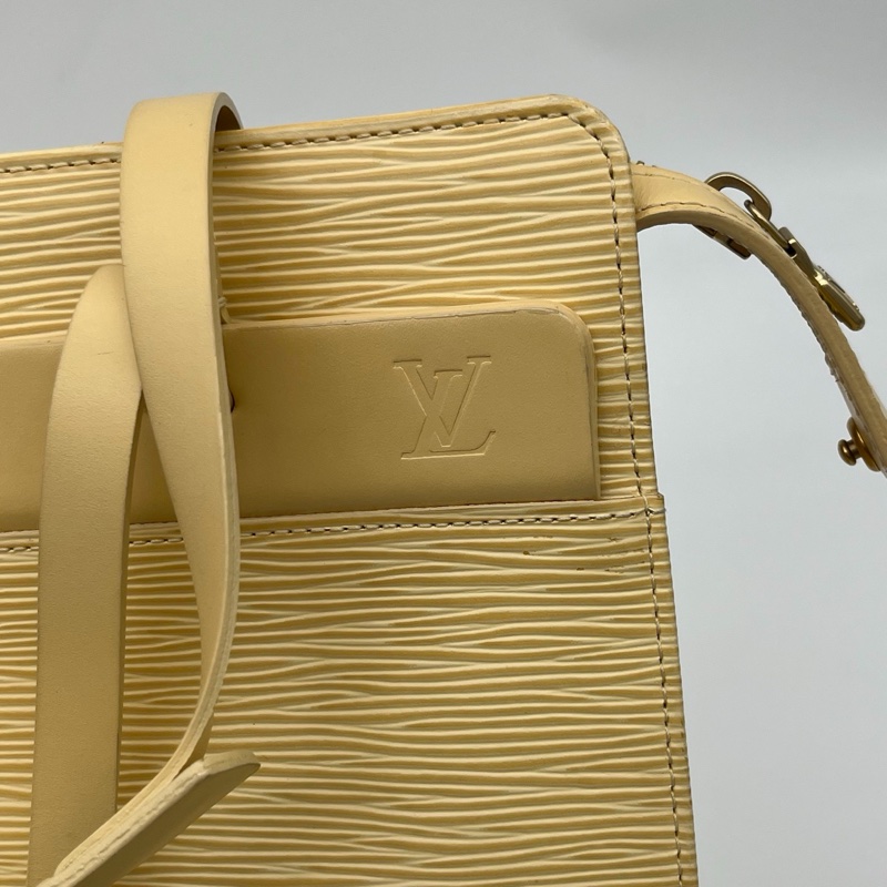 「JL精品代購」Lv小雞黃水波纹單肩托特包-8