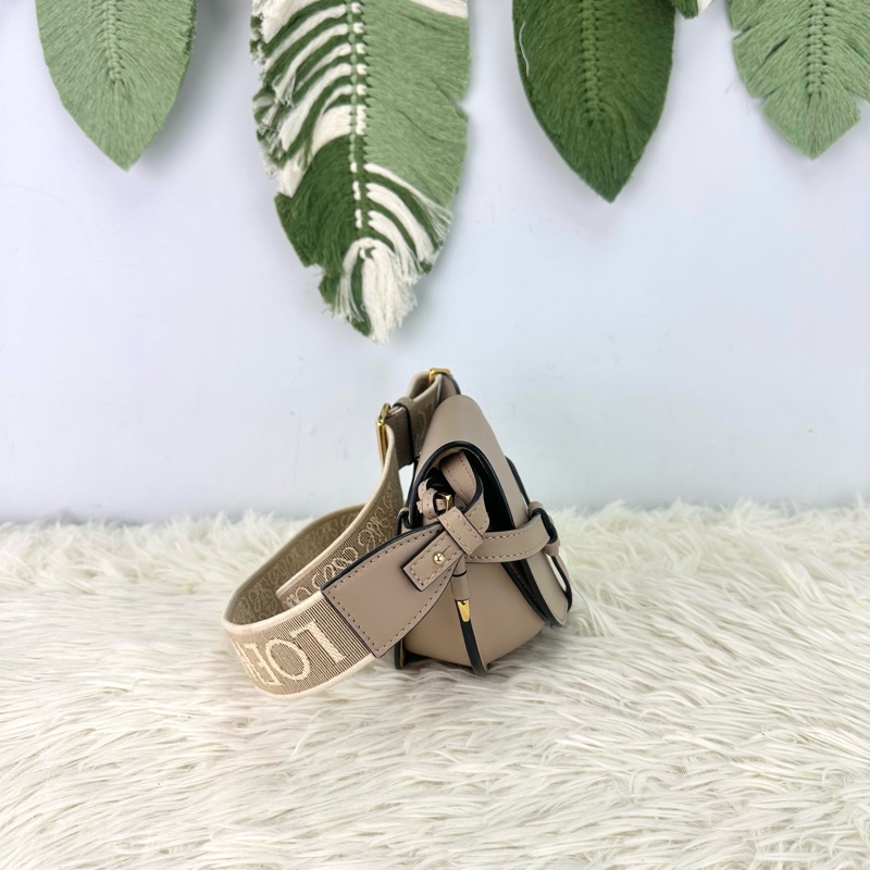 LOEWE Mini Gate 杏色馬鞍包 斜肩包-3