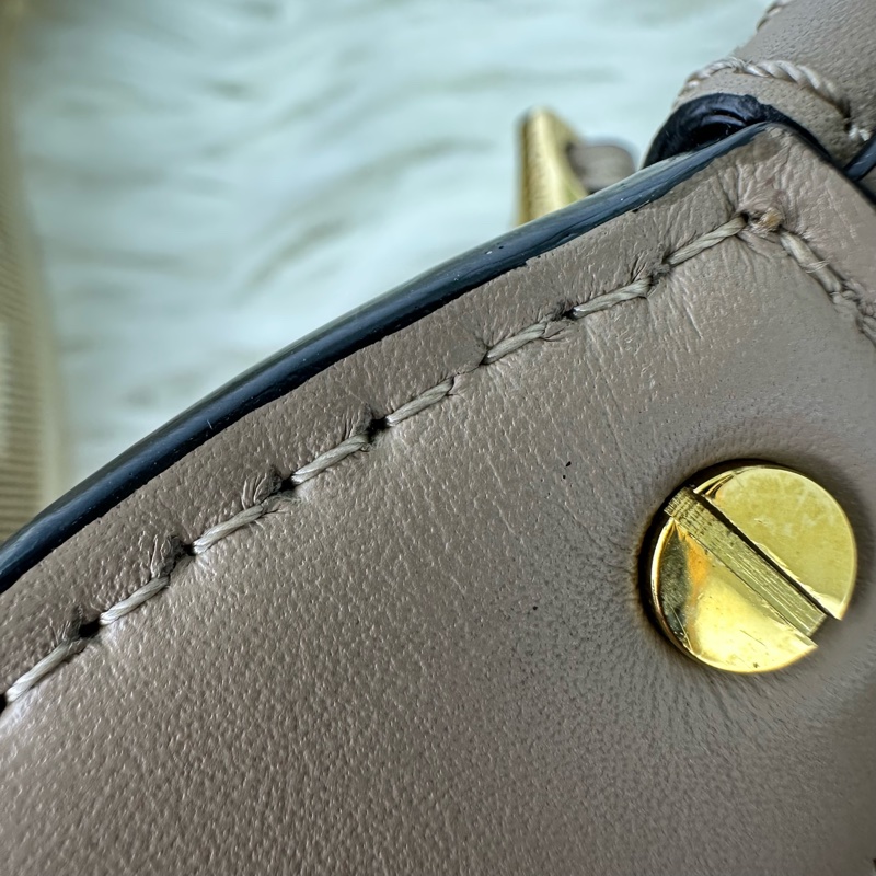 LOEWE Mini Gate 杏色馬鞍包 斜肩包-8