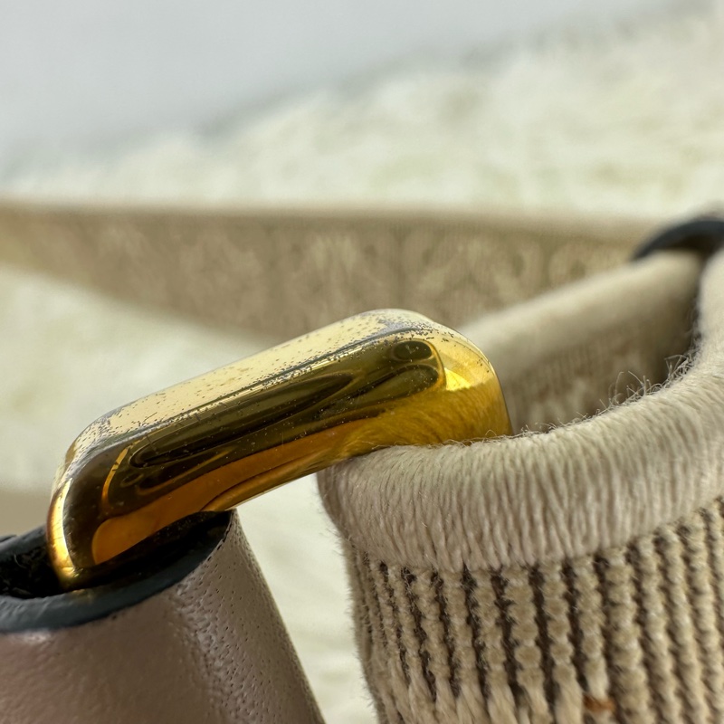 LOEWE Mini Gate 杏色馬鞍包 斜肩包-14