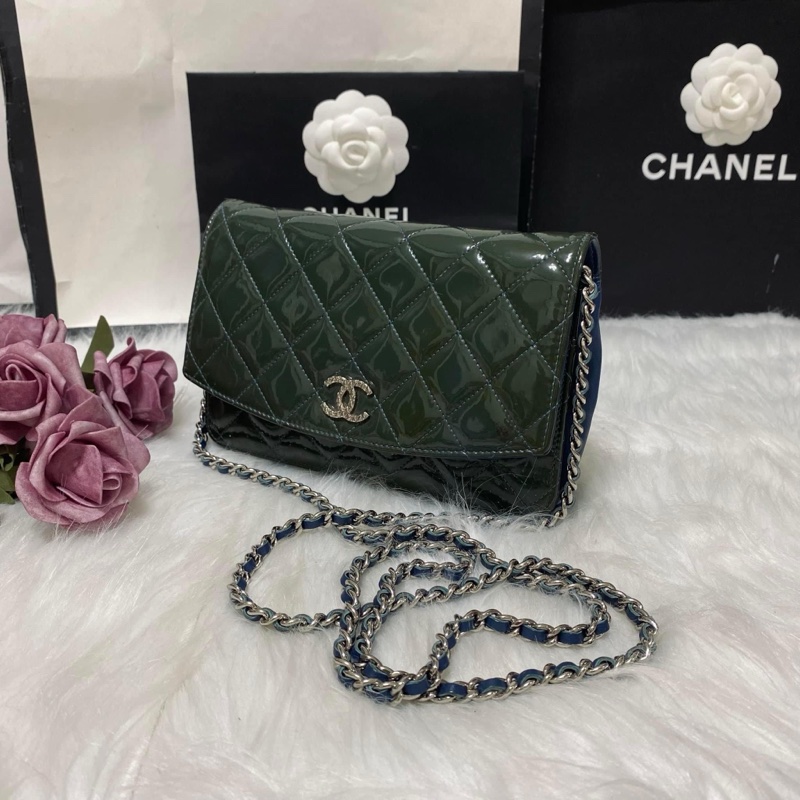 Chanel墨綠漆皮WOC-10