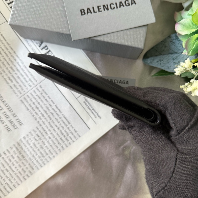 經典LOGO牛皮8卡對開短夾(黑)-4