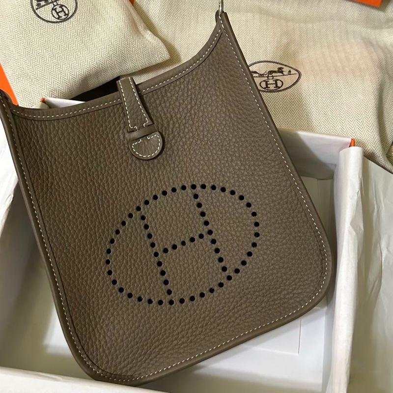 Hermes Mini Evelyne 16 大象灰金釦-1