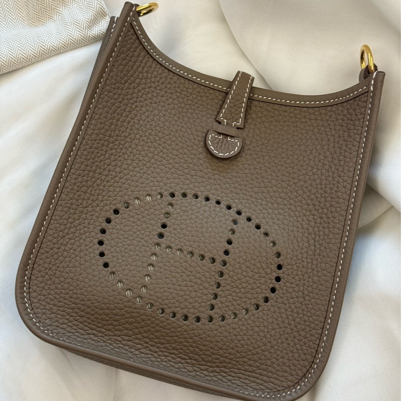 Hermes Mini Evelyne 16 大象灰金釦-5
