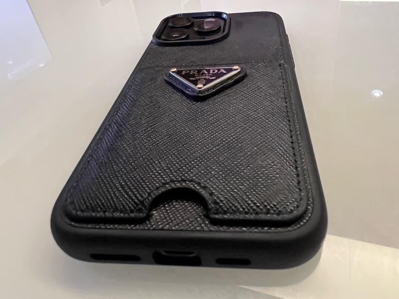 iPhone 15 Pro Max Saffiano 皮革保護殼-9