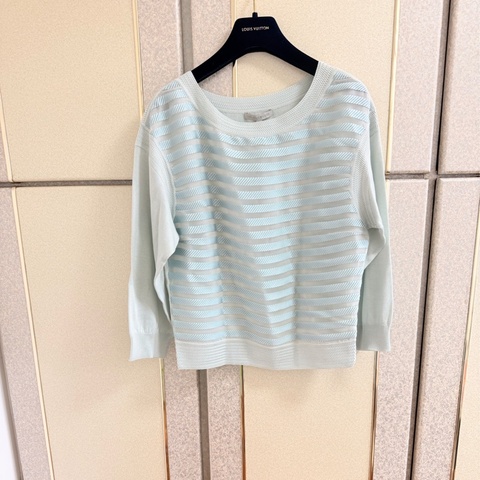 7）全新Shiatzy Chen夏姿灰綠色絲質拼接上衣 40號 原價16800