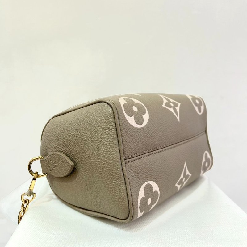 LV斑鳩灰拼奶油壓紋 Speedy 20-6