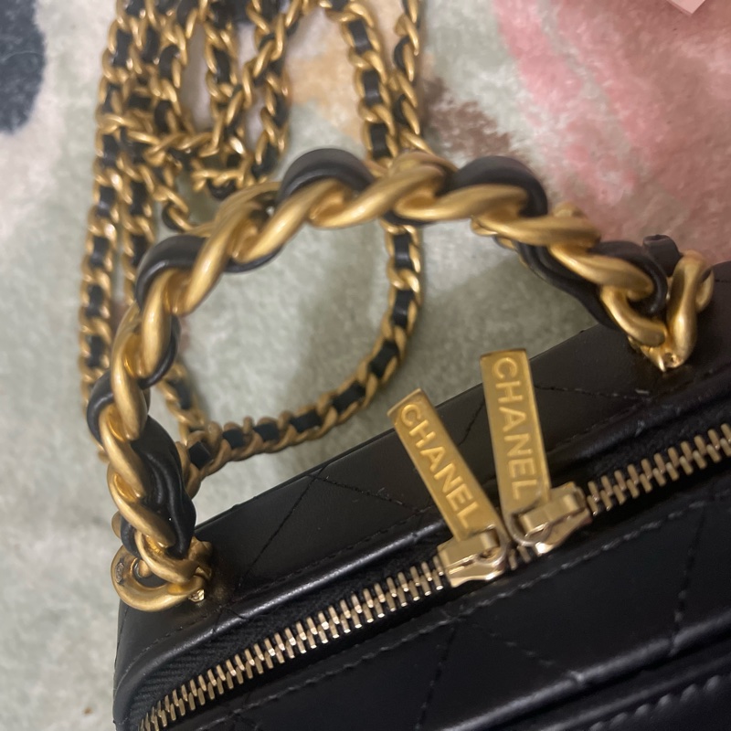 CHANEL Vanity Case 黑羊皮雙拉鍊手提斜背-9