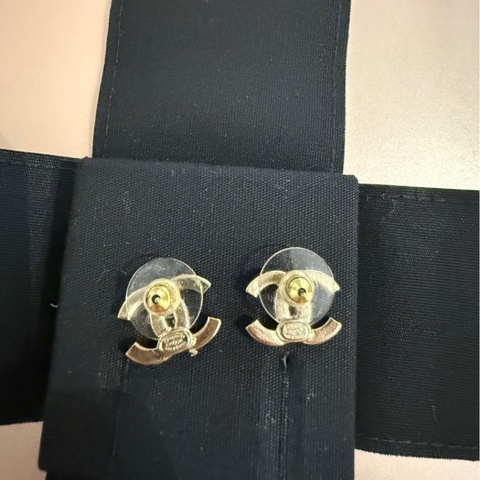 Chanel 2cm黑金鑽石耳環