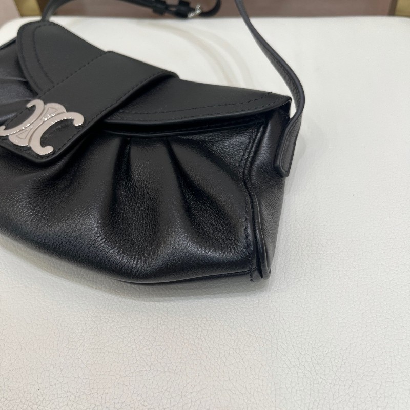 Celine Teen POLLY 黑色牛皮雲朵包 肩背包-6