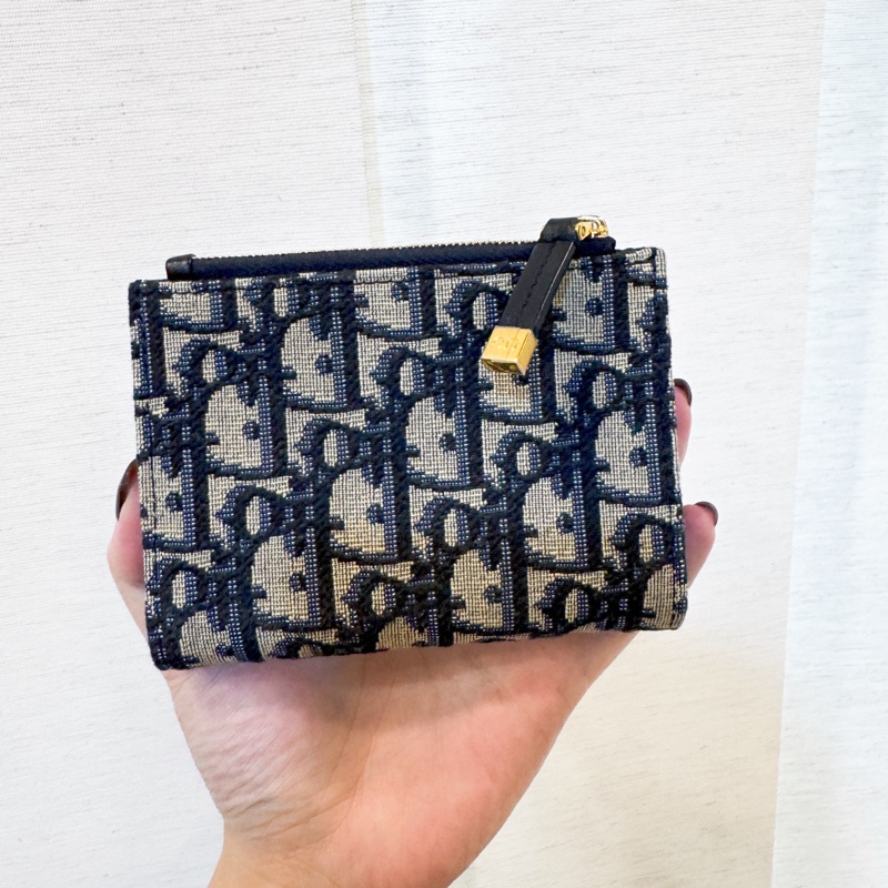 Dior 30 Montaigne Dahlia 短夾 近全新 今年購入-1