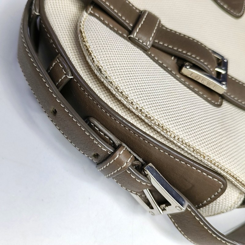 LOEWE 米色織物肩背包 銀色五金 可拆卸肩帶-12