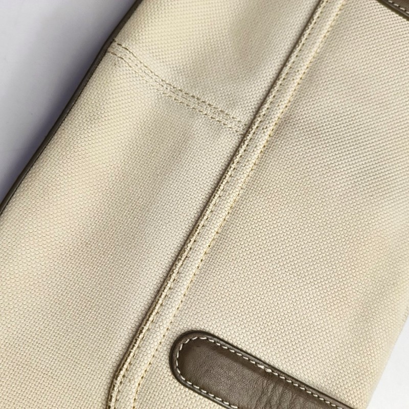 LOEWE 米色織物肩背包 銀色五金 可拆卸肩帶-13