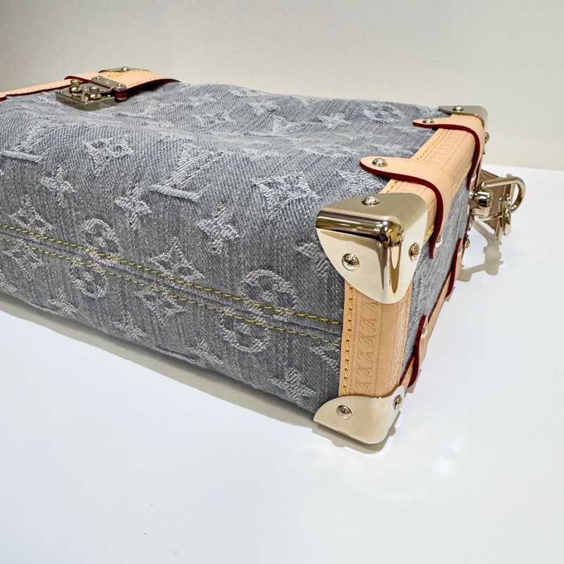 LV Side Trunk MM 灰丹寧手提斜背包 晶片款 近全新-6