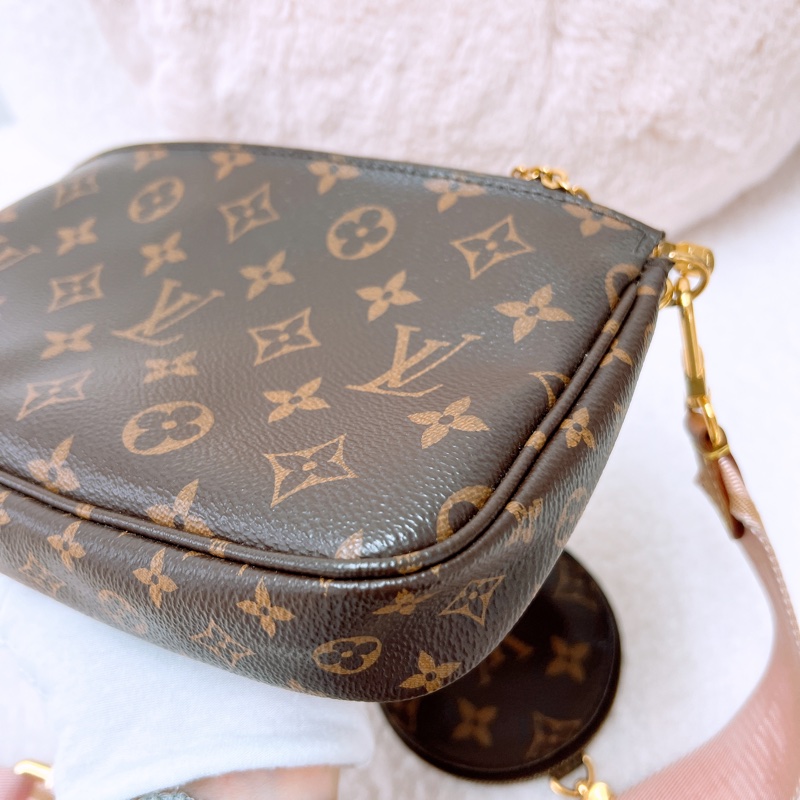Lv multi pochette 麻將包/五合一粉肩帶-8