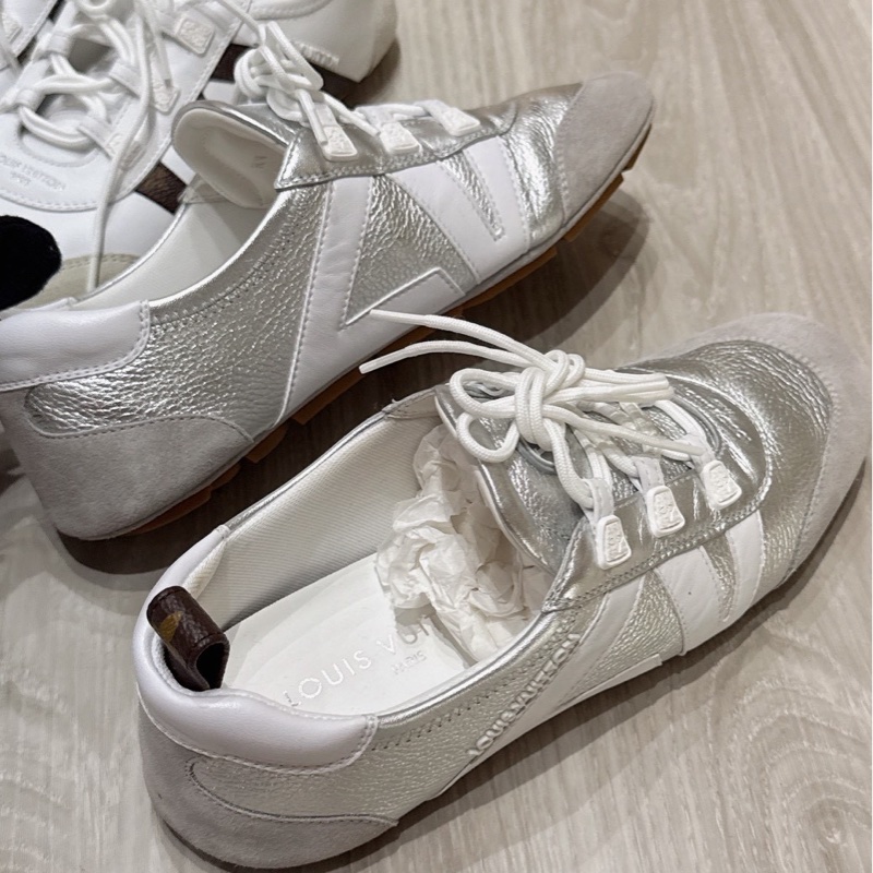LV Sneakerina 銀色德訓芭蕾舞運動鞋 38.5號-2
