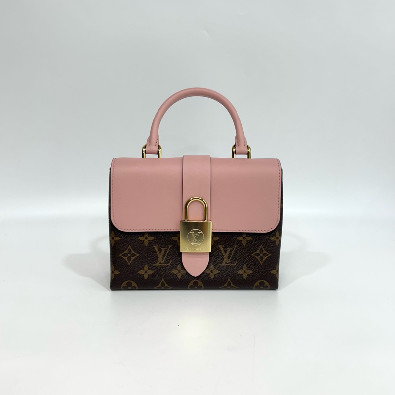 近新路易威登鎖頭包LV原花拚櫻花粉牛皮Locky BB手提側背包M44080-2