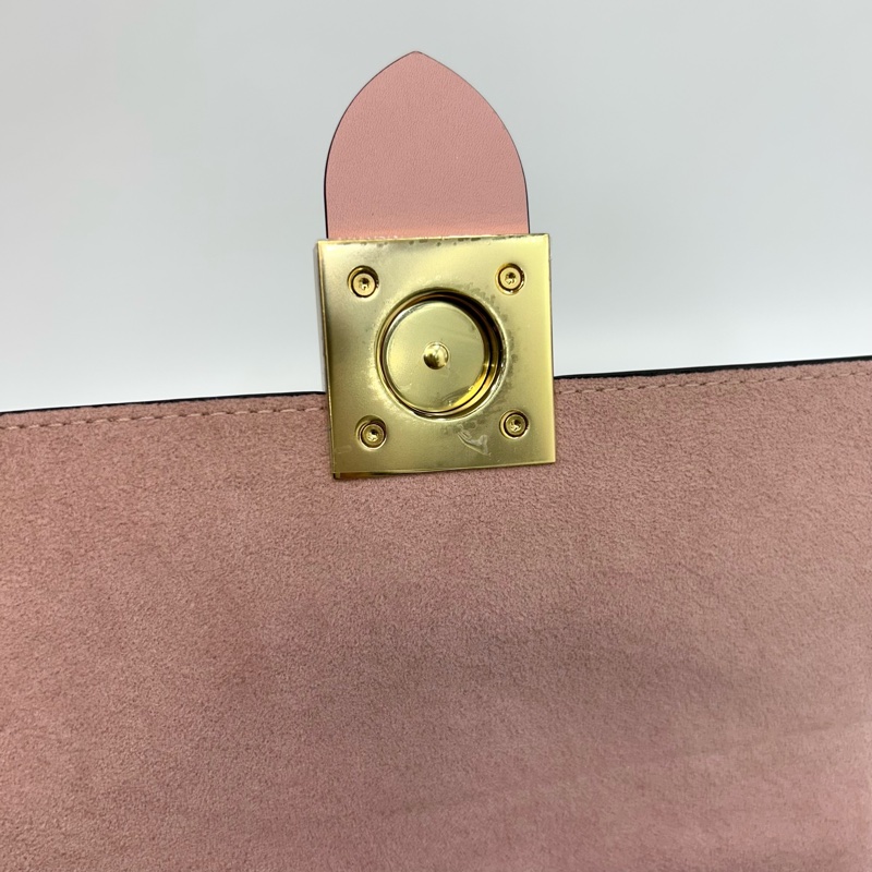 近新路易威登鎖頭包LV原花拚櫻花粉牛皮Locky BB手提側背包M44080-19