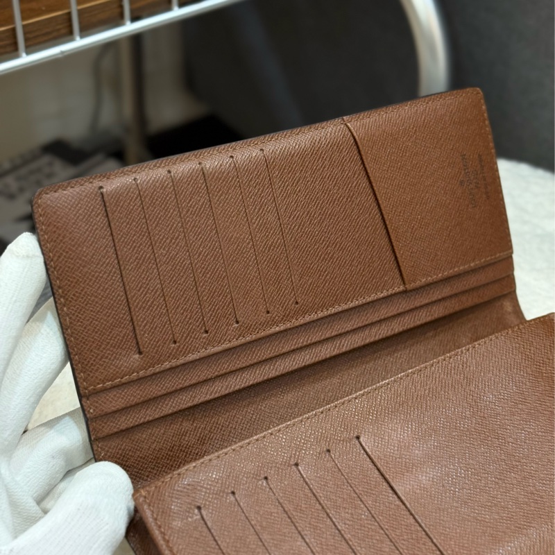 Lv老花對開長夾-13