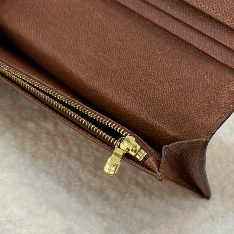 Lv老花對開長夾-16