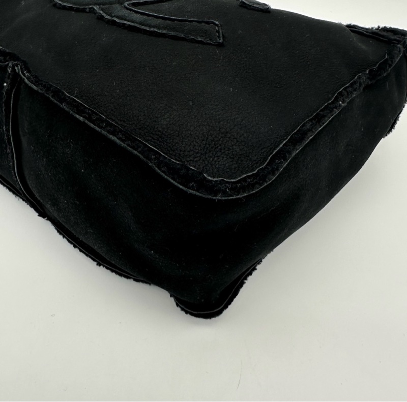 「JL精品代購」香奈兒黑色外縫logo羊羔毛單肩拉鏈小方包-5