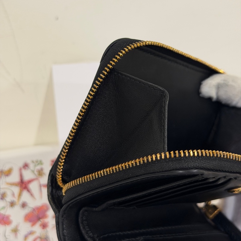 #大全配🈶台北101購證 Dior Caro黑金拉鍊短夾 芯片款 超級甜🔥-15