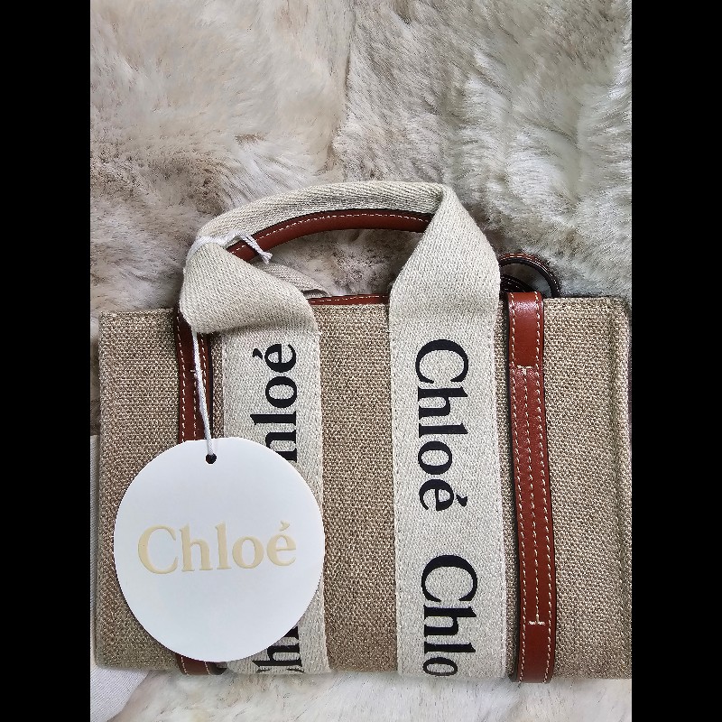 Chloé Woody Mini 托特包 藤編帆布設計 經典Logo織帶款-1