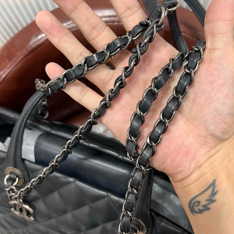 CHANEL Tote 中號菱格紋托特鏈條包 黑銀牛皮 肩背包手提包-23