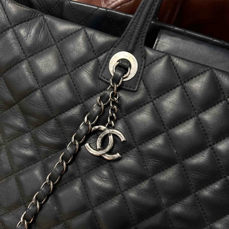 CHANEL Tote 中號菱格紋托特鏈條包 黑銀牛皮 肩背包手提包-26