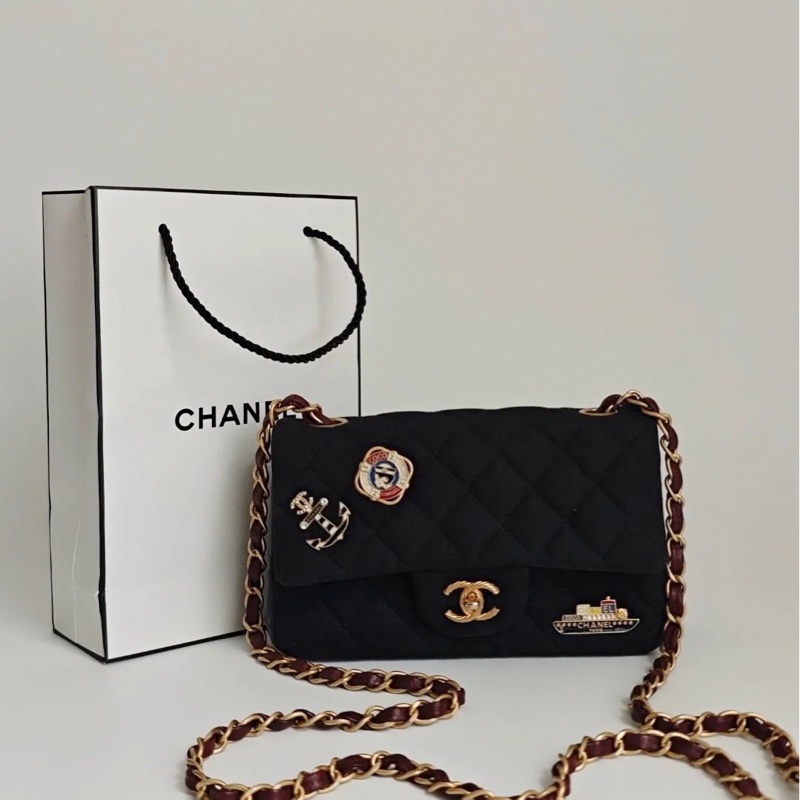 #徽章限量款 #23萬入手 香奈兒黑金cf大mini漢堡系列 收藏款-2