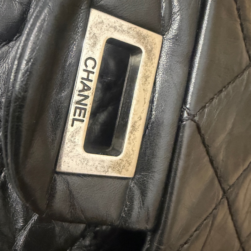 全配🈶️購證❤️ 香奈兒 #黑銀 #油蠟牛皮 #2.55 #中號-39