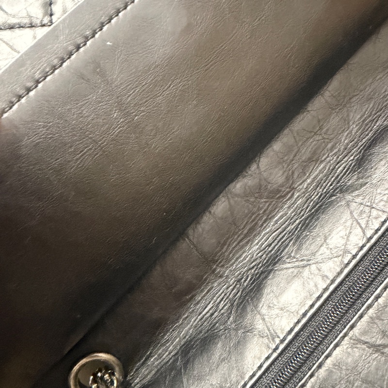 全配🈶️購證❤️ 香奈兒 #黑銀 #油蠟牛皮 #2.55 #中號-47