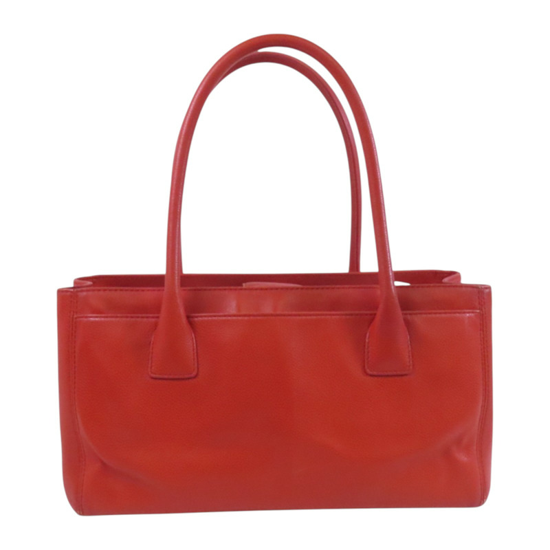 CHANEL 牛皮皮革Shoulder Bag銀扣肩背袋-1